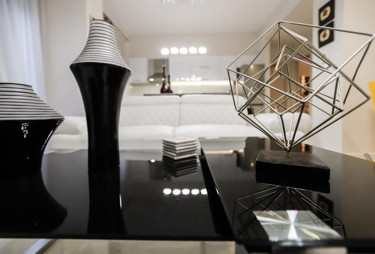 Erythrina #Colony_Deluxe_Suite Thessalonique Extérieur photo